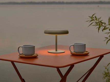 Lampe solaire de table Elmer LED vert olive Nordlux