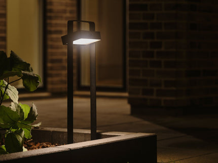 Lampe solaire à piquet Saulio LED noire Nordlux