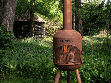 BonFeu BonBono roest tuinhaard sfeer foto in de tuin
