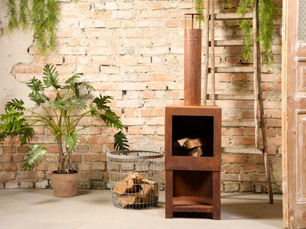 Cheminée de jardin avec rangement du bois rouille Esschert Design