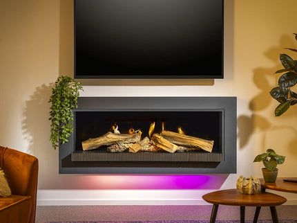 Kalifre E-55 voorkant in een woonkamer met de ledstrips