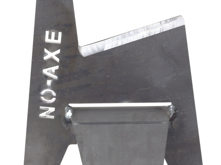 NO-AXE houtklover blank staal detailfoto