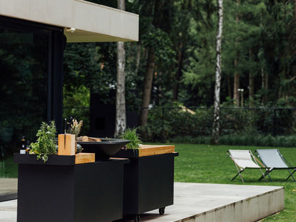 Mise en Place Table PRO noir  135 bois de teck OFYR