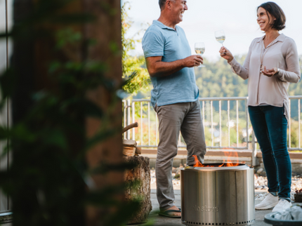 Solo Stove Bonfire 2.0 RVS + Standaard sfeerfoto