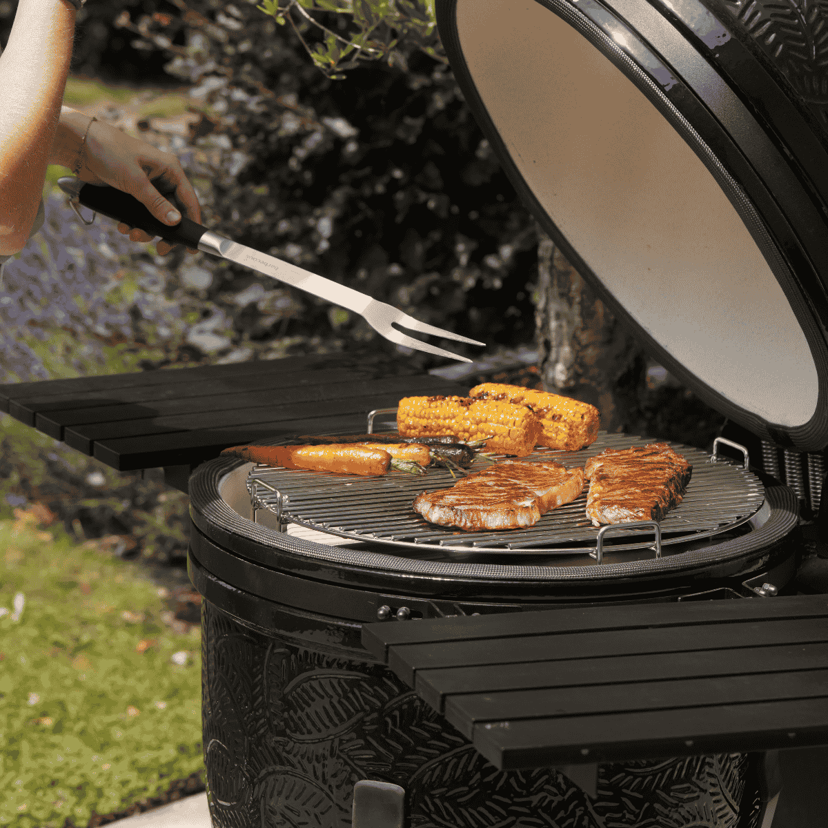 Barbecue kamado Kamal Extra Large noir mat Barbecook