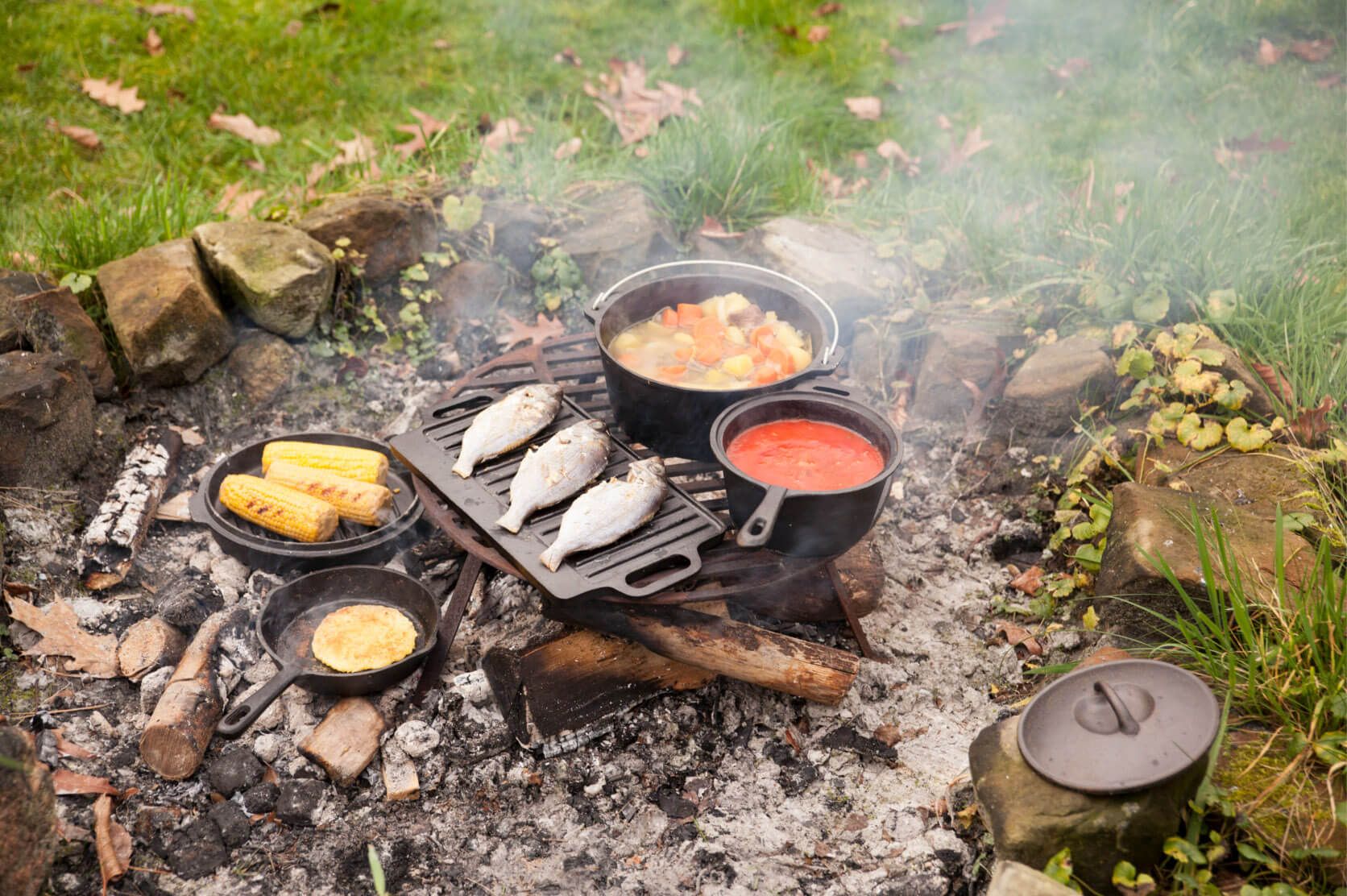 Ensemble de cuisson pour feu de camp (7 pièces) Esschert Design