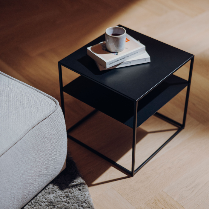 Table basse FIRE FRAME avec foyer de table SPIN air 1200 encastrable höfats