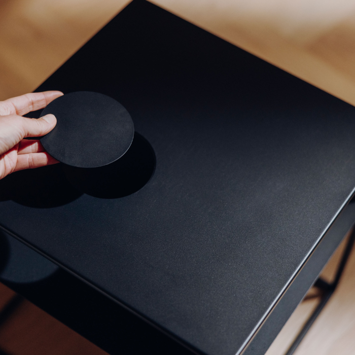 Table basse FIRE FRAME avec foyer de table SPIN air 1200 encastrable höfats