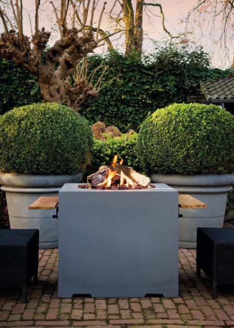 Happy C. Table de cheminée Square Anthracite L&D