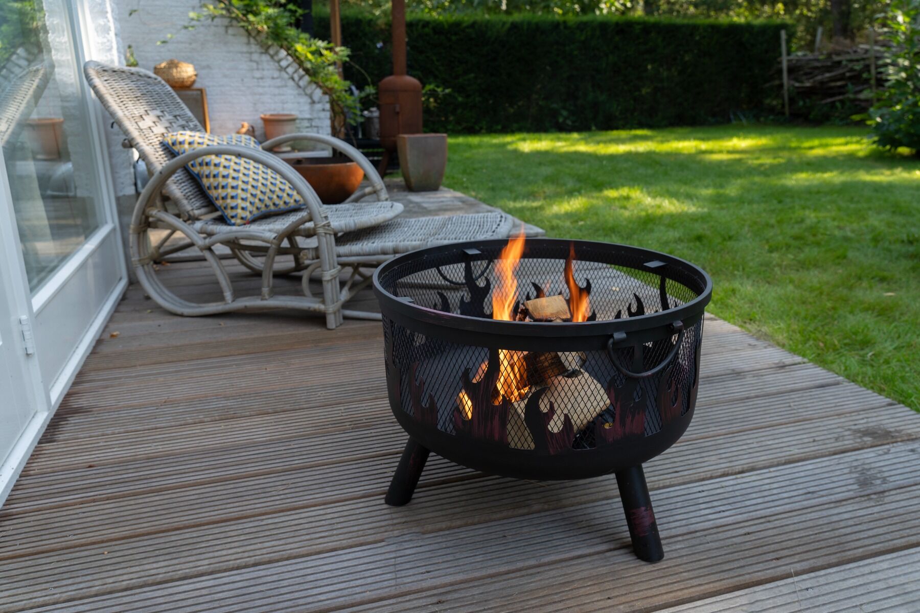 HEAT Brasero Hornset avec Grille et Pare-étincelles