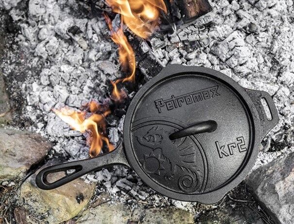 Casserole en fonte avec couvercle (2 tailles) Petromax