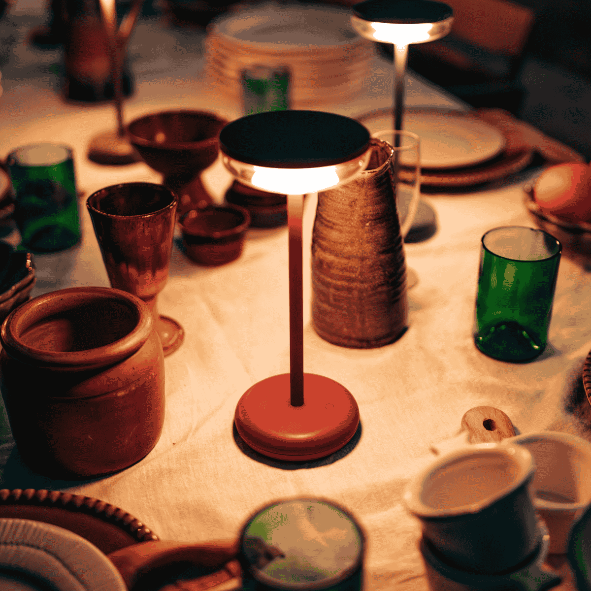 Lampe solaire de table Bobbie rouge ZOLUNA